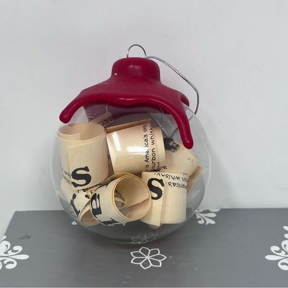 Maker’s Mark Whiskey Promotional Red Wax Drip Ornament - Picture 4 of 8